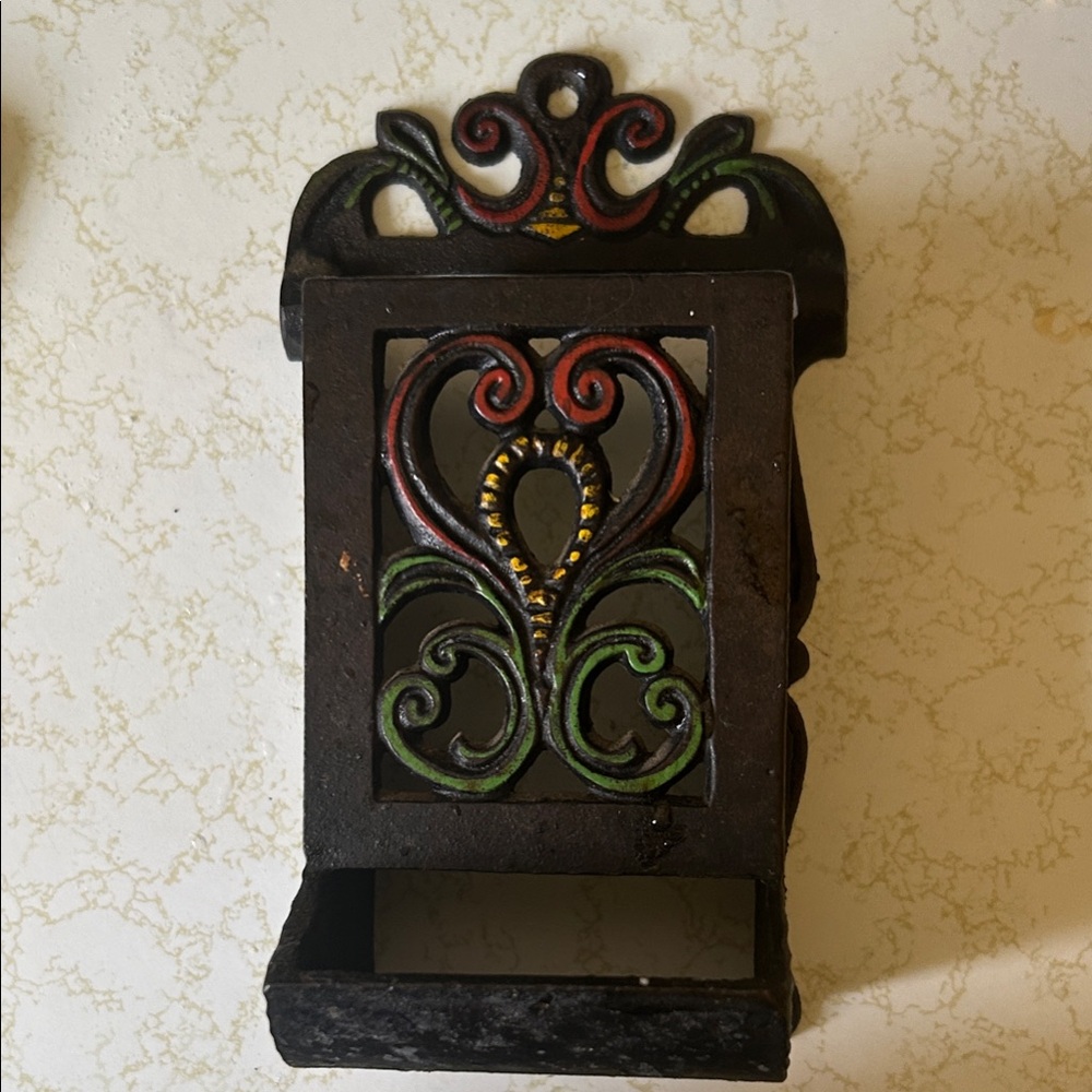 Wilton Match Box Holder